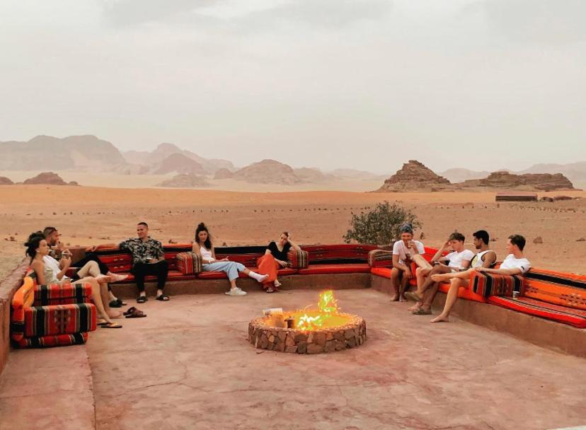 Wadi Rum Travel Camp المظهر الخارجي الصورة